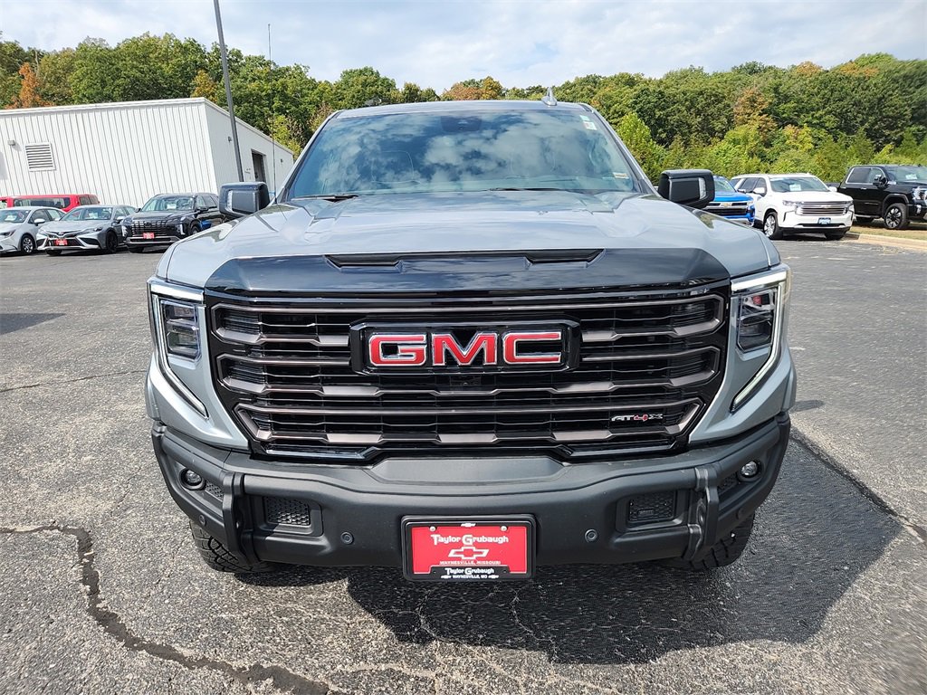 2025 Gmc Sierra 1500 AT4X photo 3