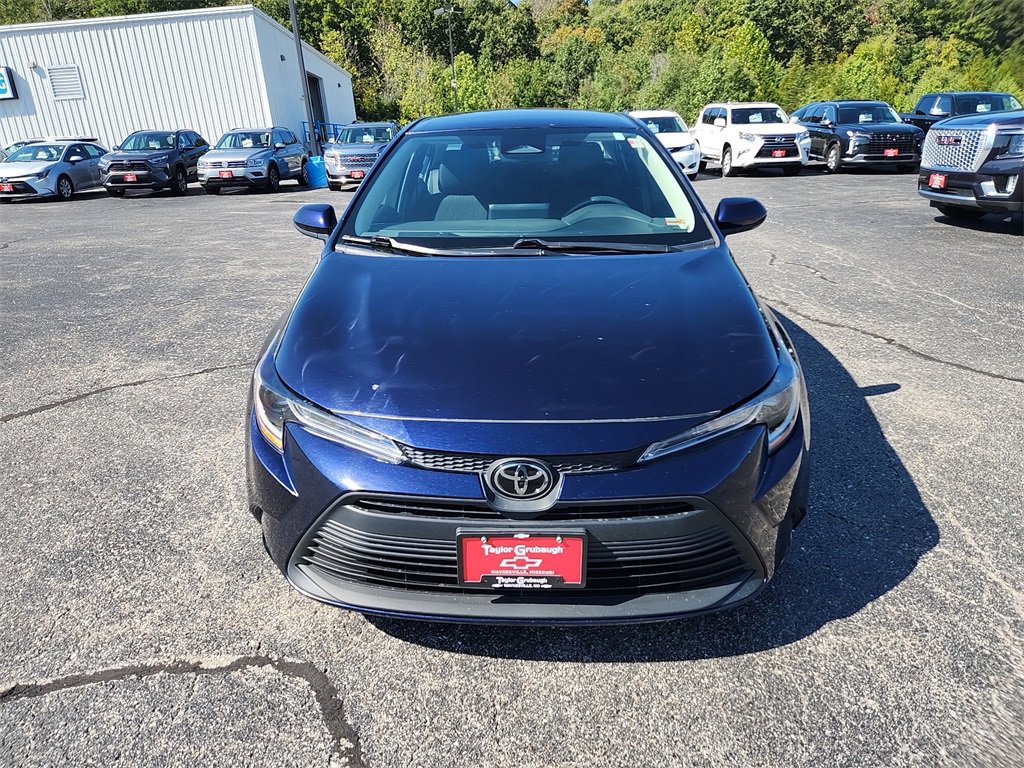2024 Toyota Corolla LE photo 3