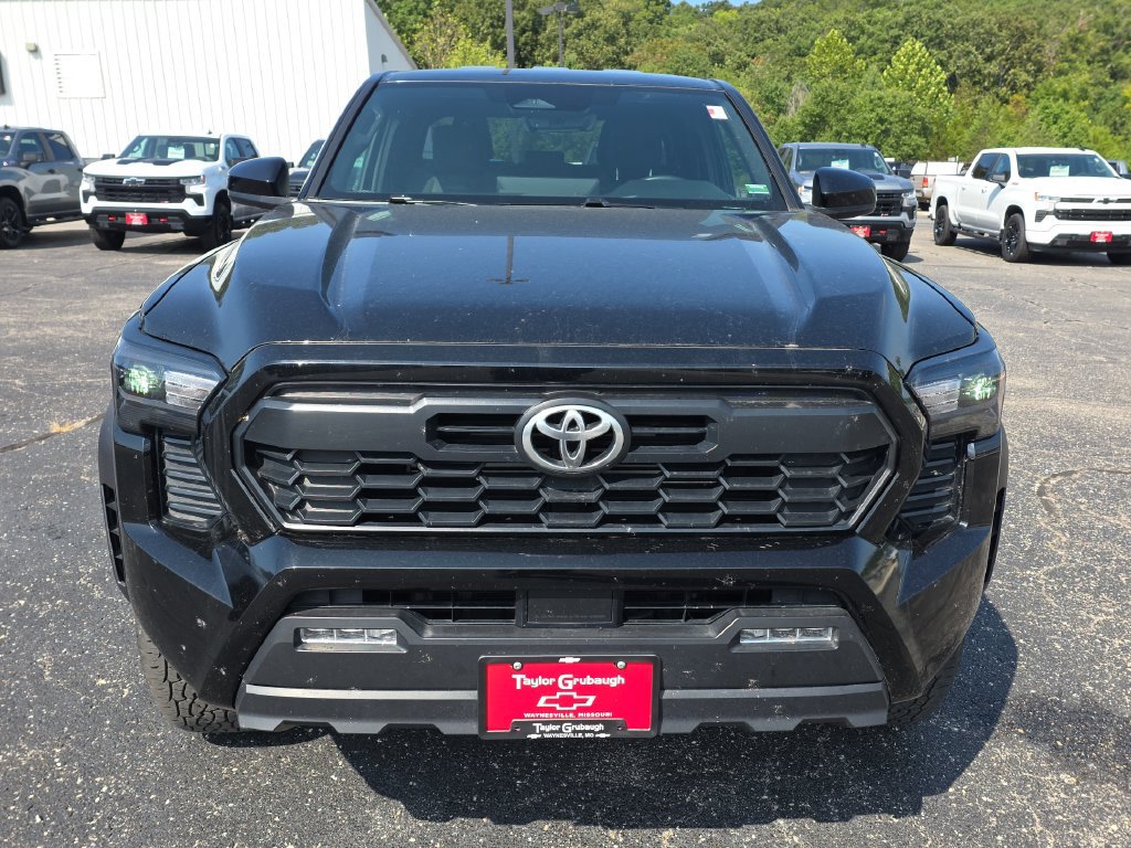 Used 2025 Toyota Tacoma 4WD SR