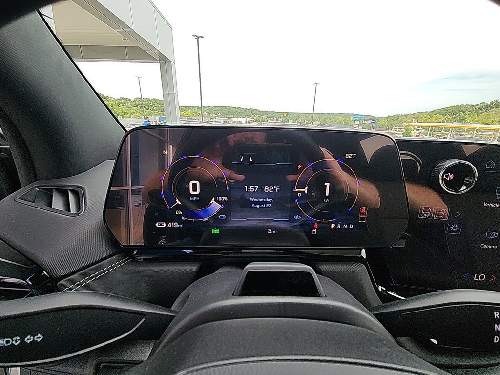 2026 Chevrolet Silverado EV Trail Boss - Photo 14