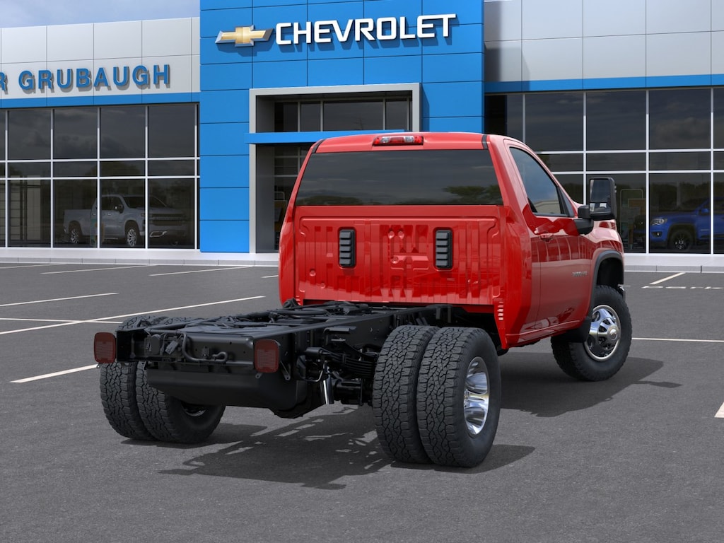 New 2026 Chevrolet Silverado 3500 HD Chassis Cab LT Truck