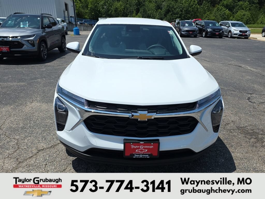 New 2026 Chevrolet Trax LS SUV