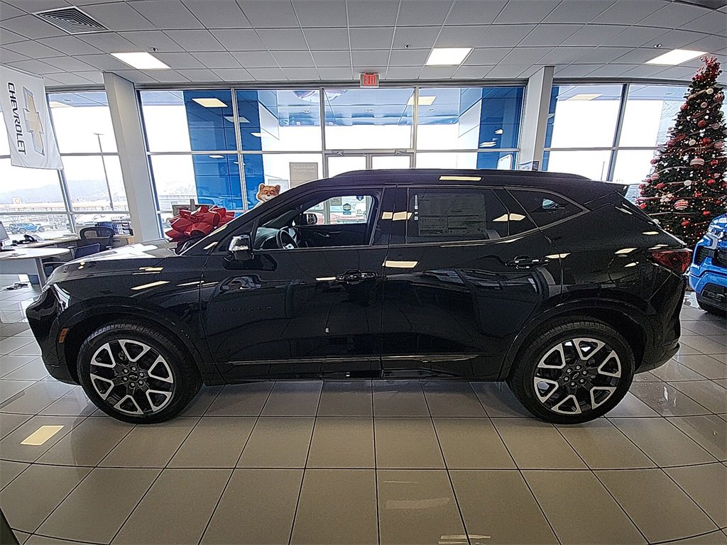 2026 Chevrolet Blazer RS photo 4