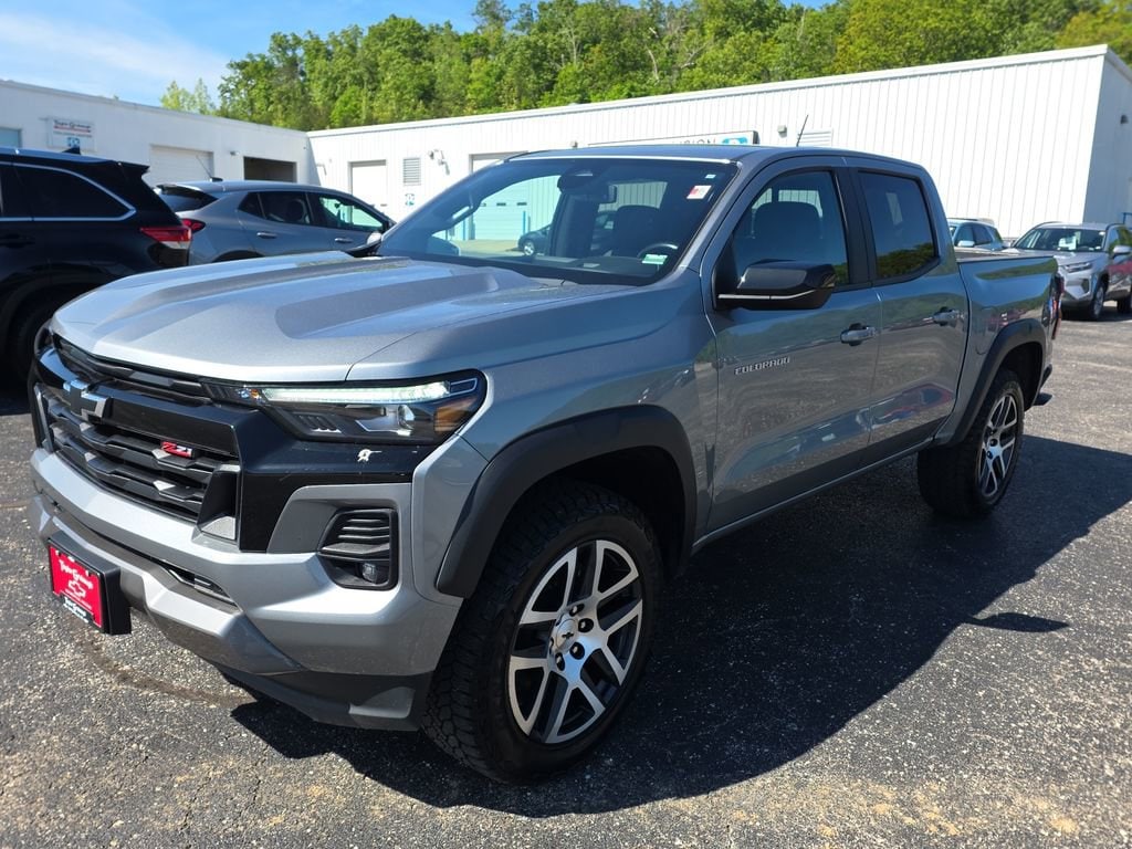 2023 Chevrolet Colorado Z71 - Photo 4