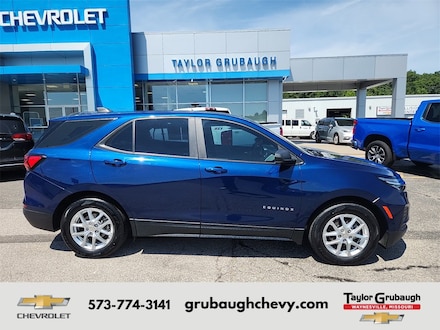 2022 Chevrolet Equinox LS SUV