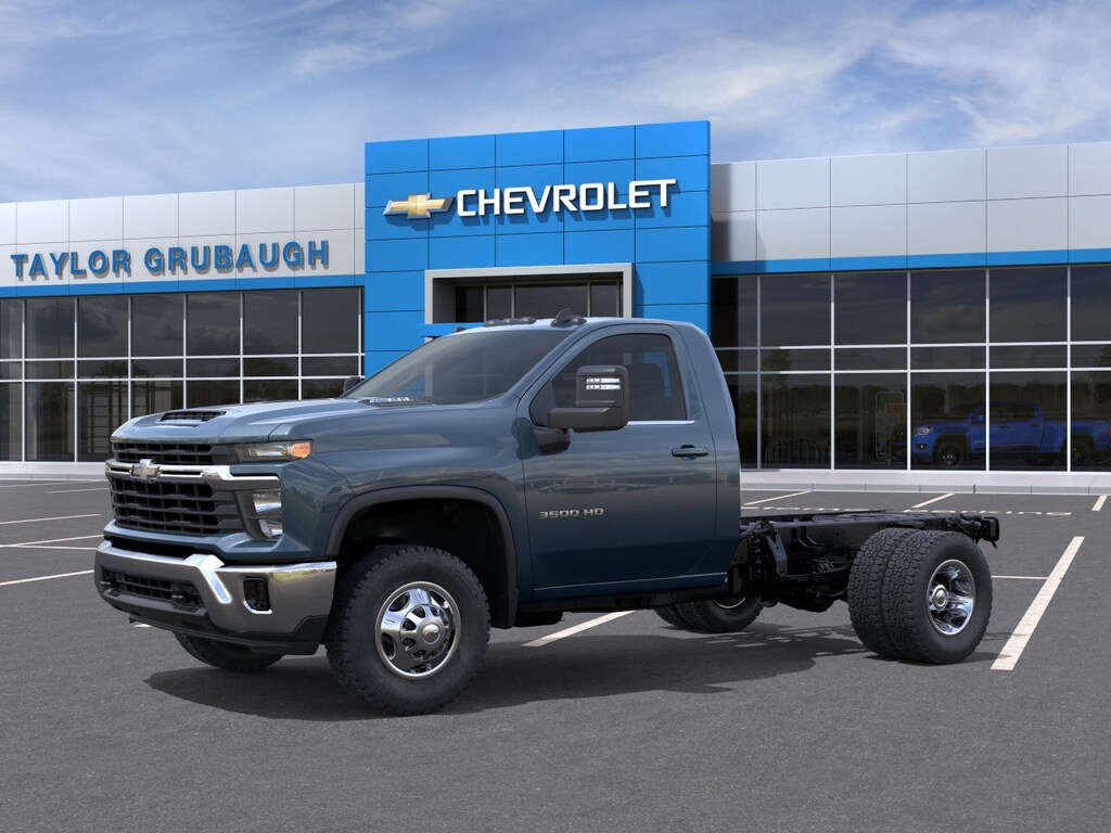 New 2026 Chevrolet Silverado 3500 HD Chassis Cab LT Truck