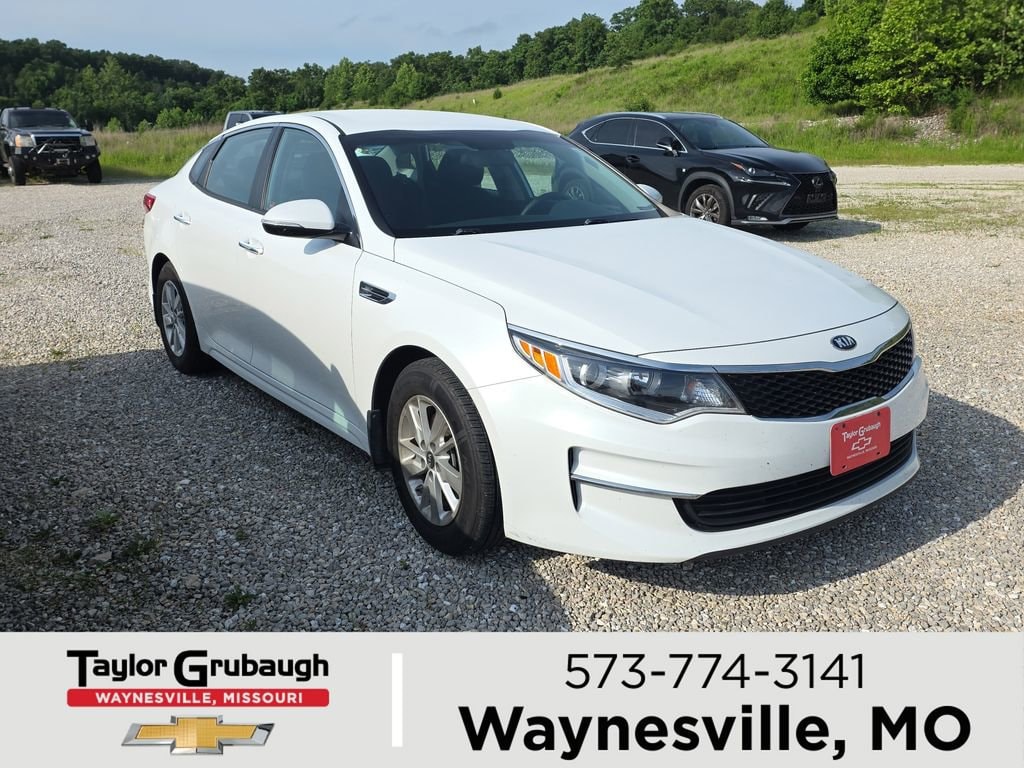 2016 Kia Optima LX AT's photo