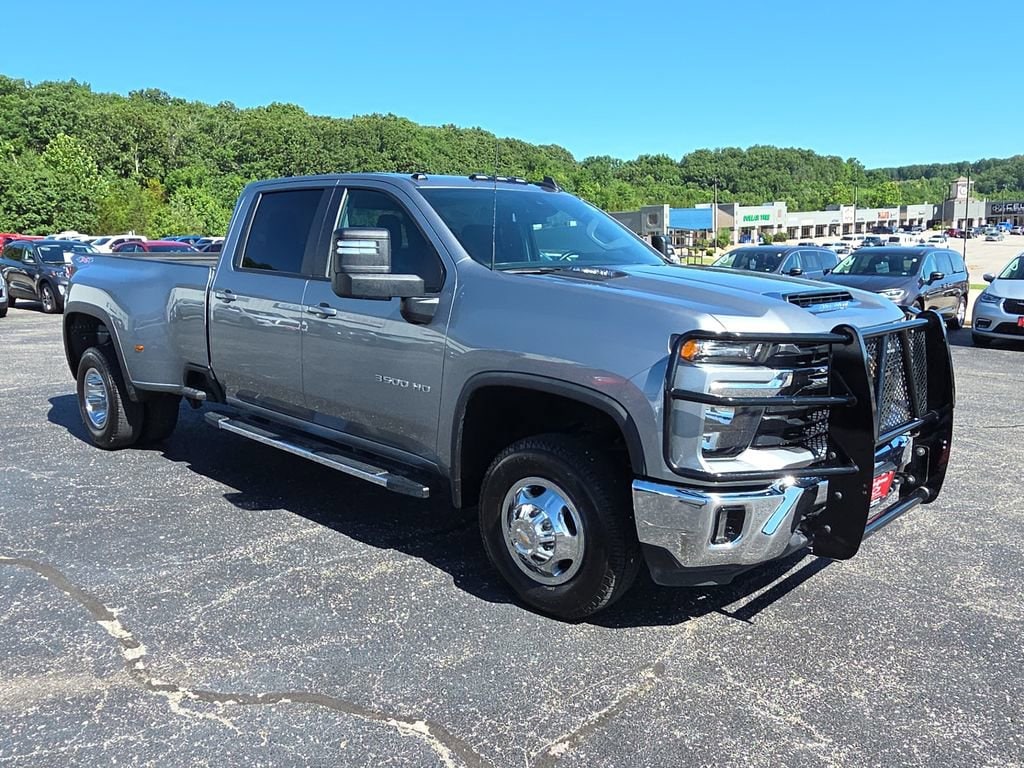 Used 2025 Chevrolet Silverado 3500 HD LT DRW Truck