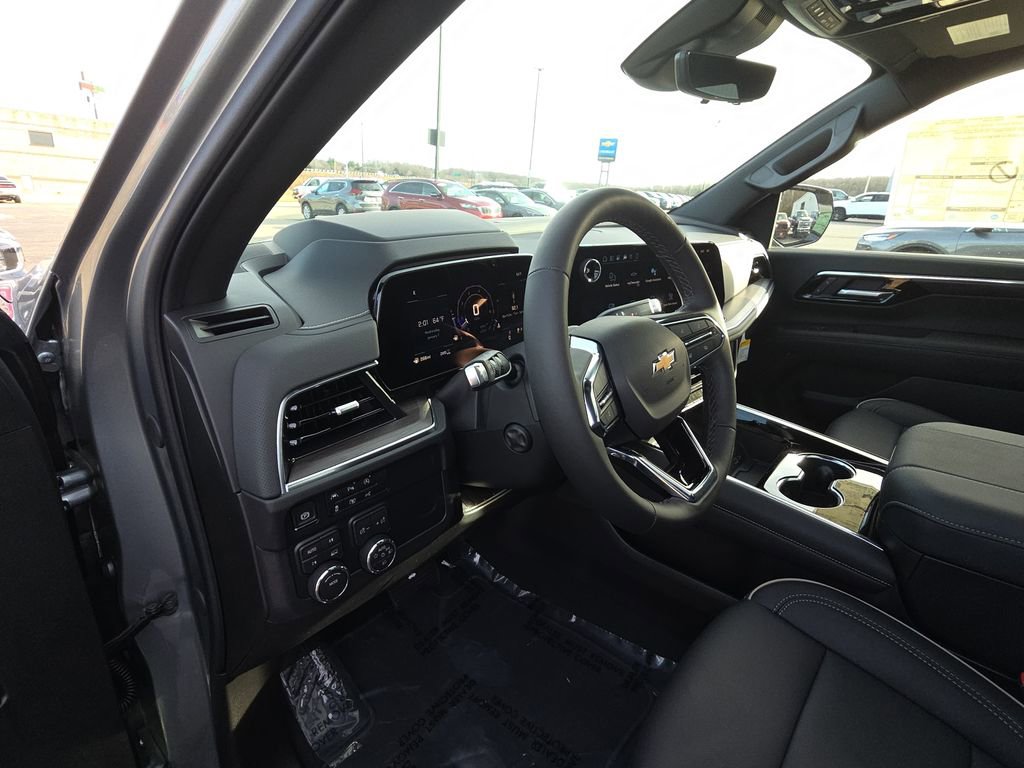 2026 Chevrolet Tahoe Premier - Photo 14