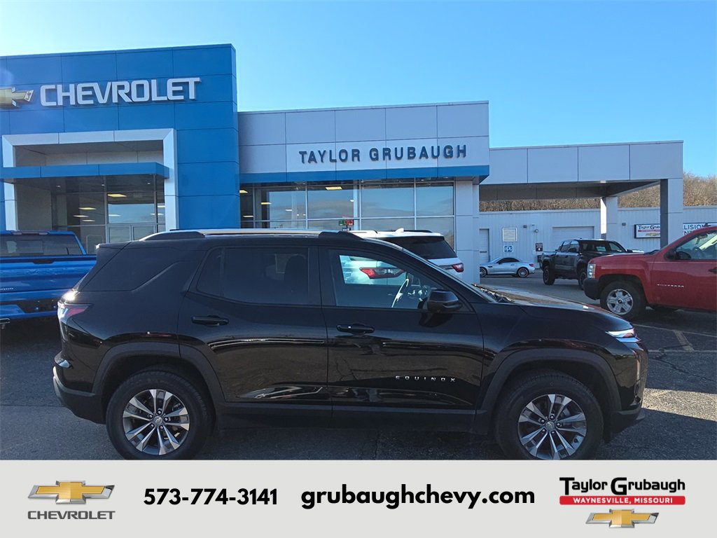 2025 Chevrolet Equinox LT's photo