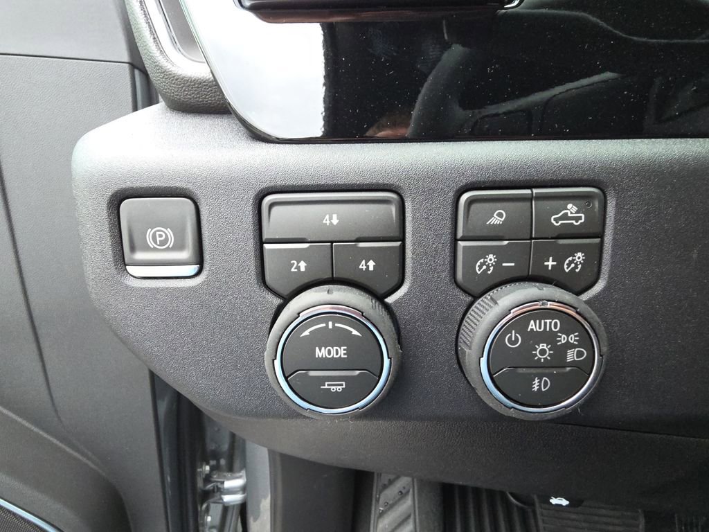 2026 Chevrolet Silverado 3500 HD LT - Photo 21