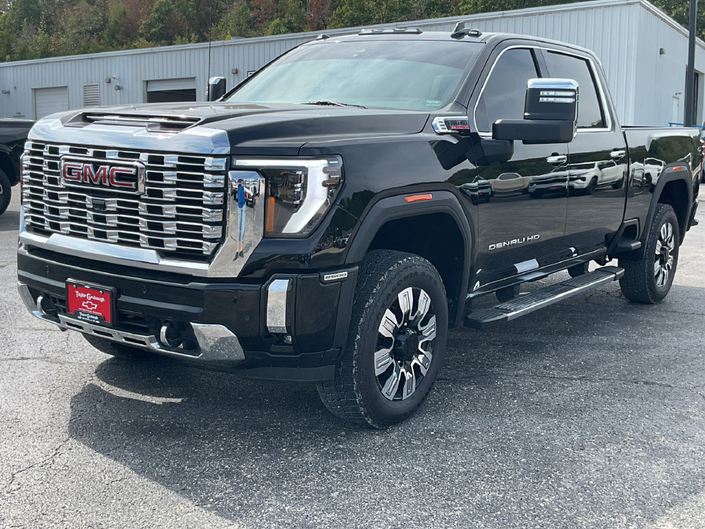 Used 2025 GMC Sierra 2500 HD Denali Truck