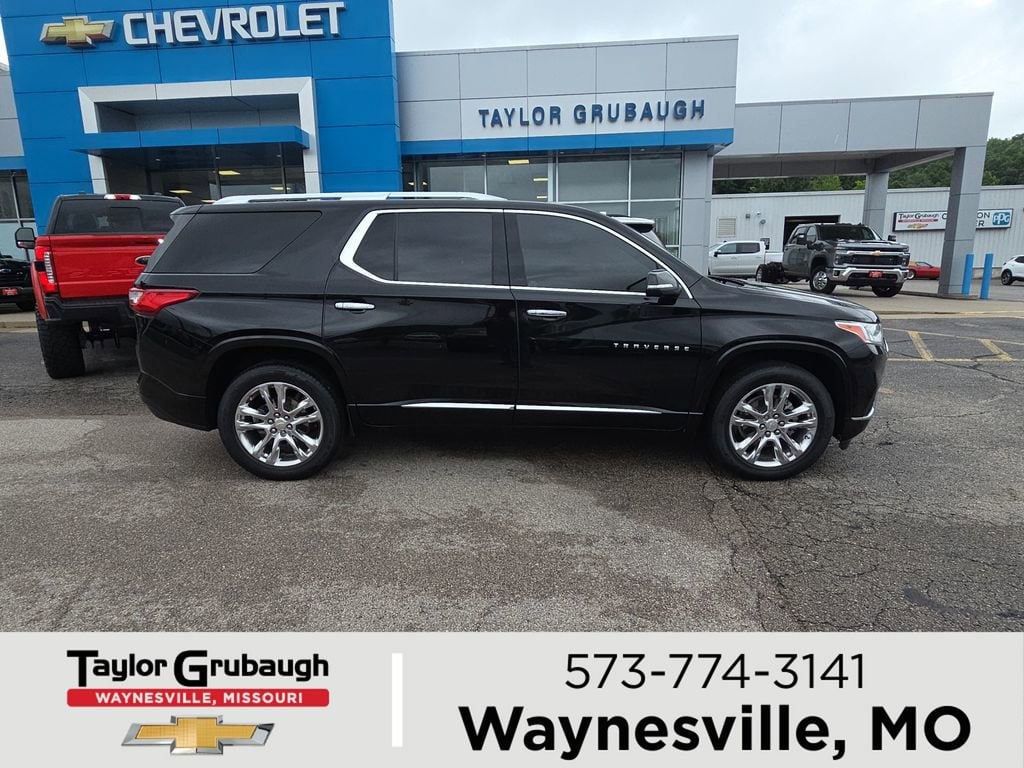 2021 Chevrolet Traverse FWD High Country's photo