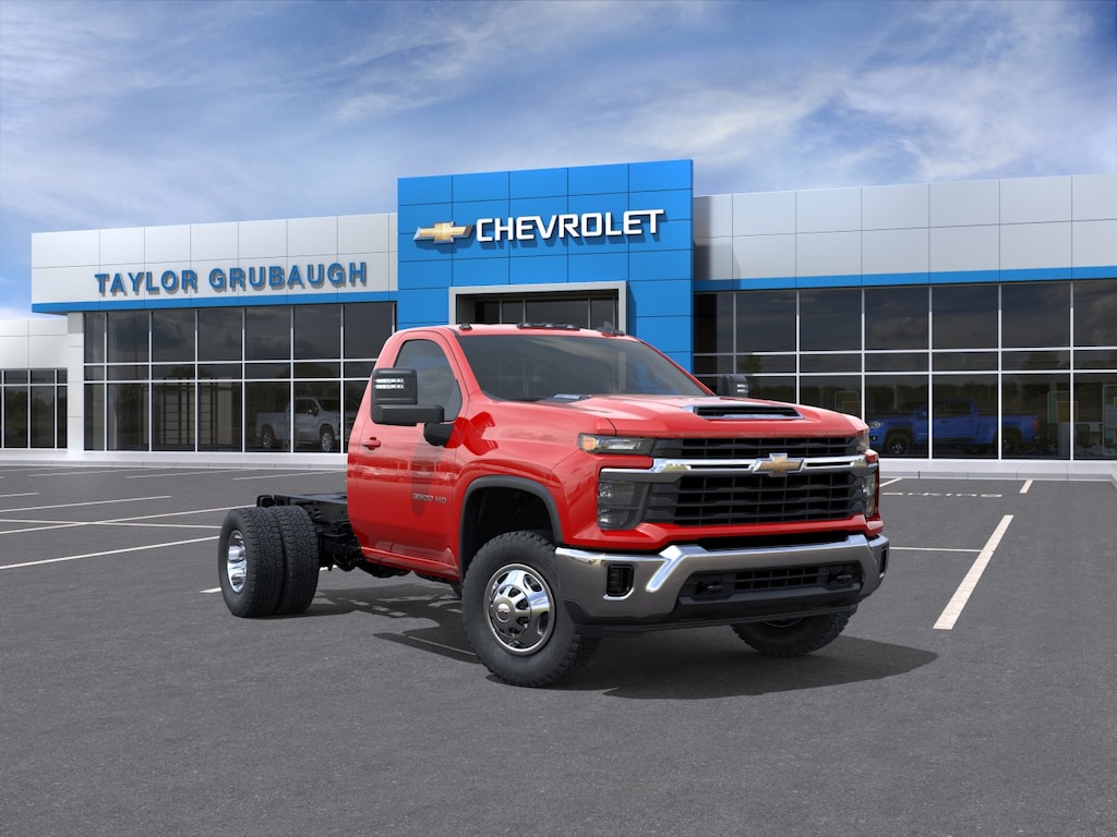 New 2026 Chevrolet Silverado 3500 HD Chassis Cab LT Truck