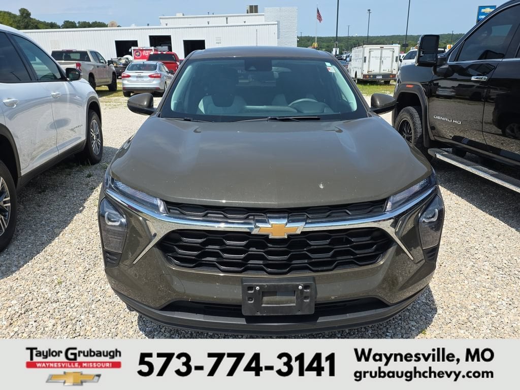 Used 2024 Chevrolet Trax LS with VIN KL77LFE21RC224311 for sale in Waynesville, MO