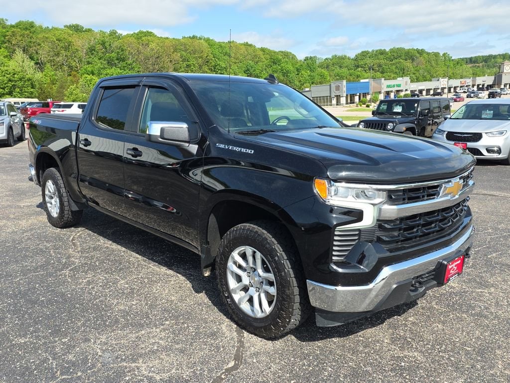 Used 2022 Chevrolet Silverado 1500 LT Truck