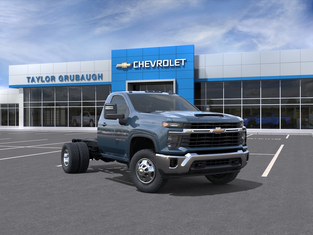 New 2026 Chevrolet Silverado 3500 HD Chassis Cab LT Truck