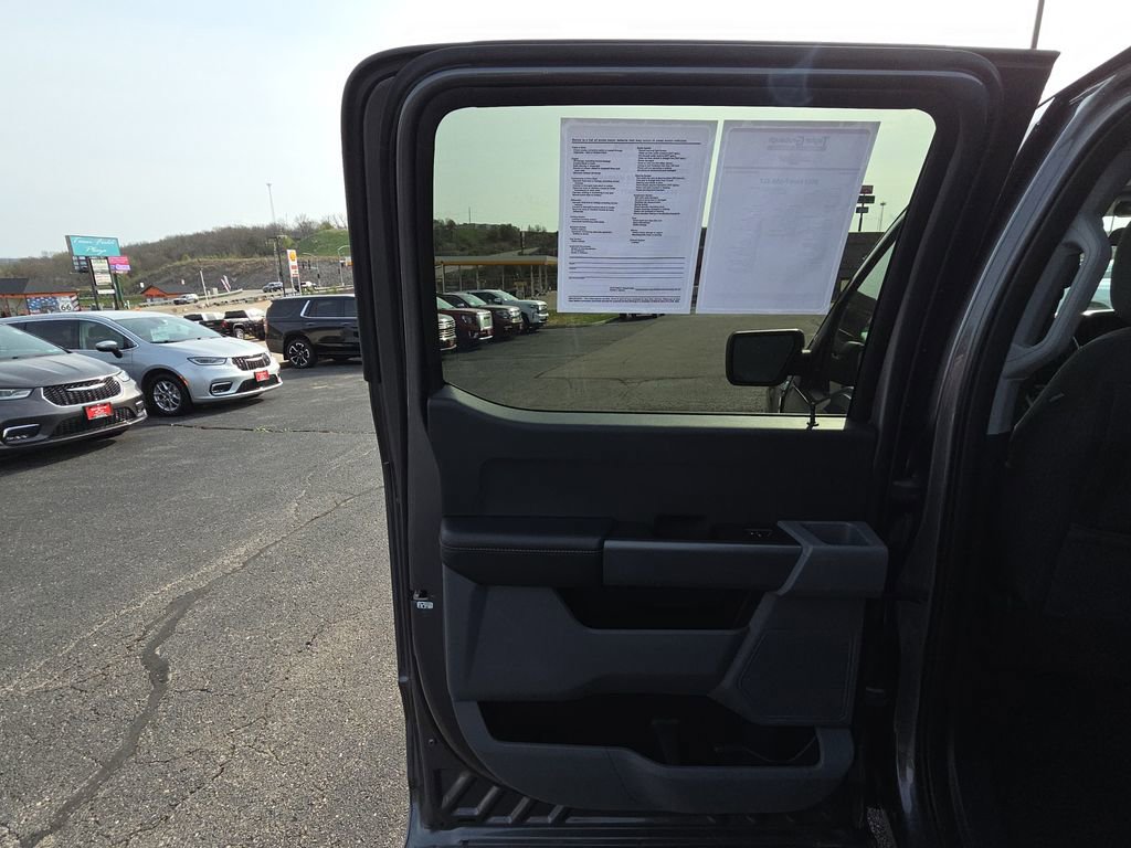 2022 Ford F-150 XL - Photo 27