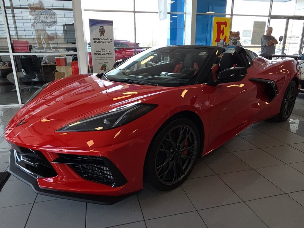 New 2026 Chevrolet Corvette Stingray 2LT Convertible