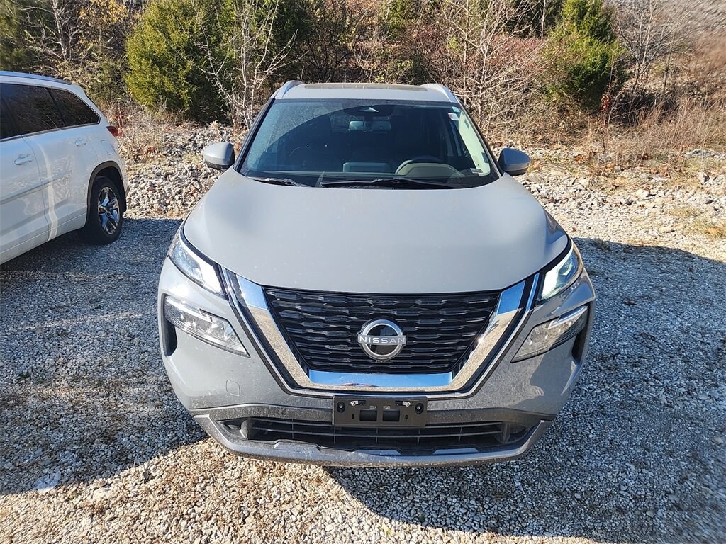 Used 2023 Nissan Rogue SL