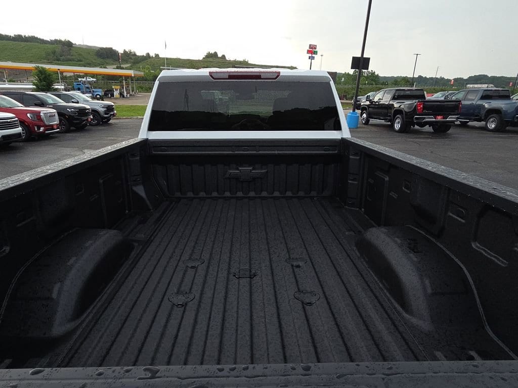 2026 Chevrolet Silverado 3500 HD LTZ - Photo 8