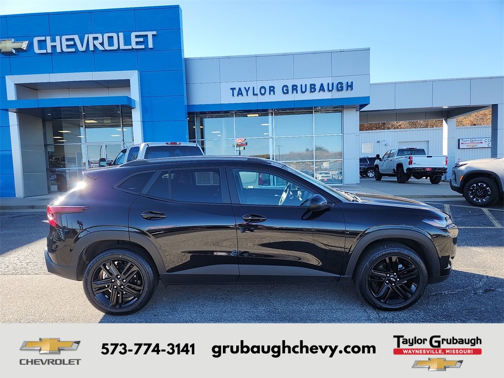 2024 Chevrolet Trax SUV 