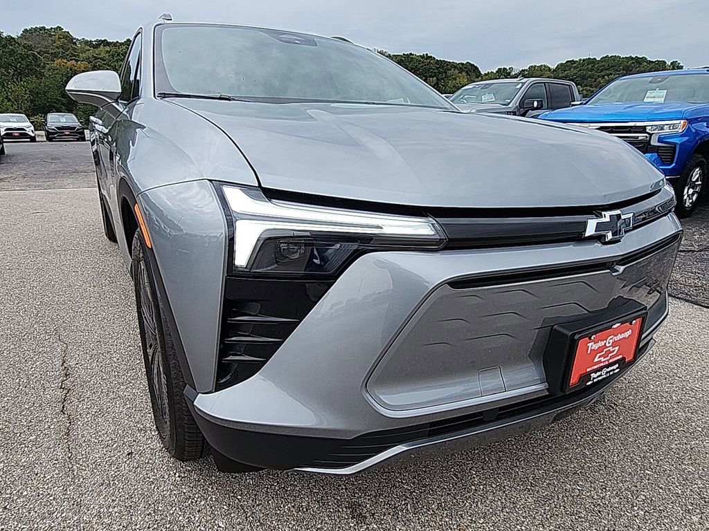 2026 Chevrolet Blazer EV LT - Photo 11