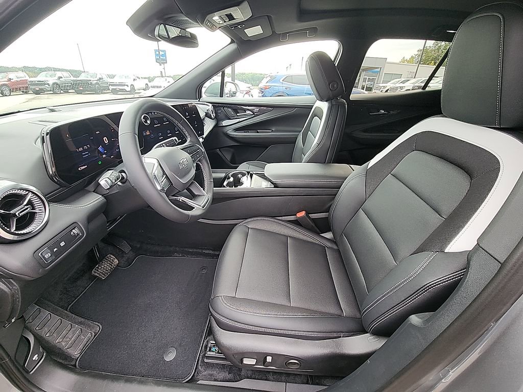 2026 Chevrolet Blazer EV LT - Photo 15