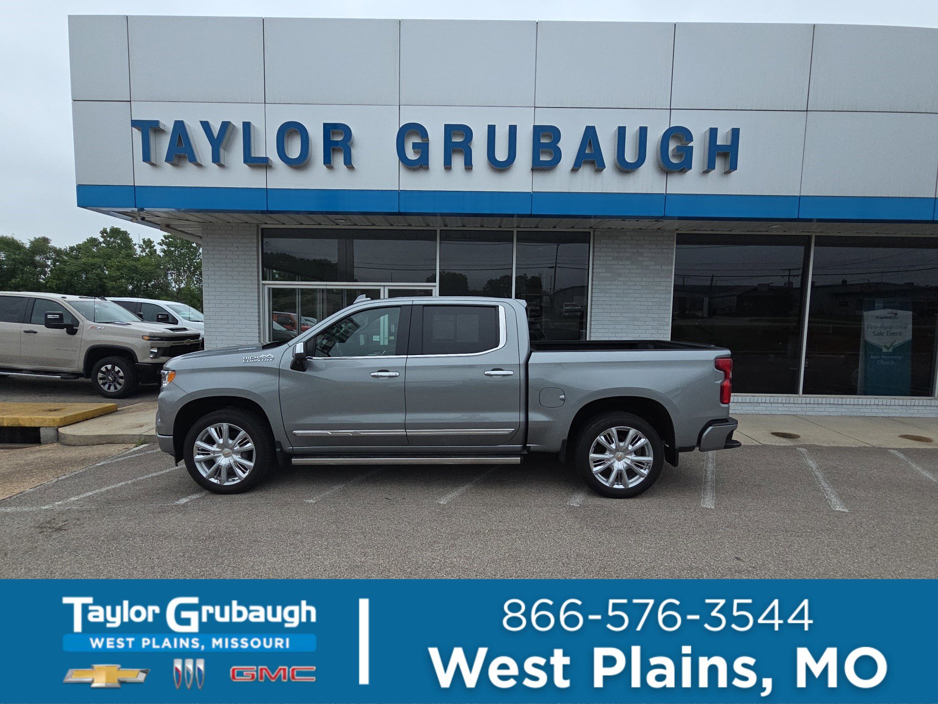 2025 Chevrolet Silverado 1500 High Country 4X4 Crew Cab Short Box's photo