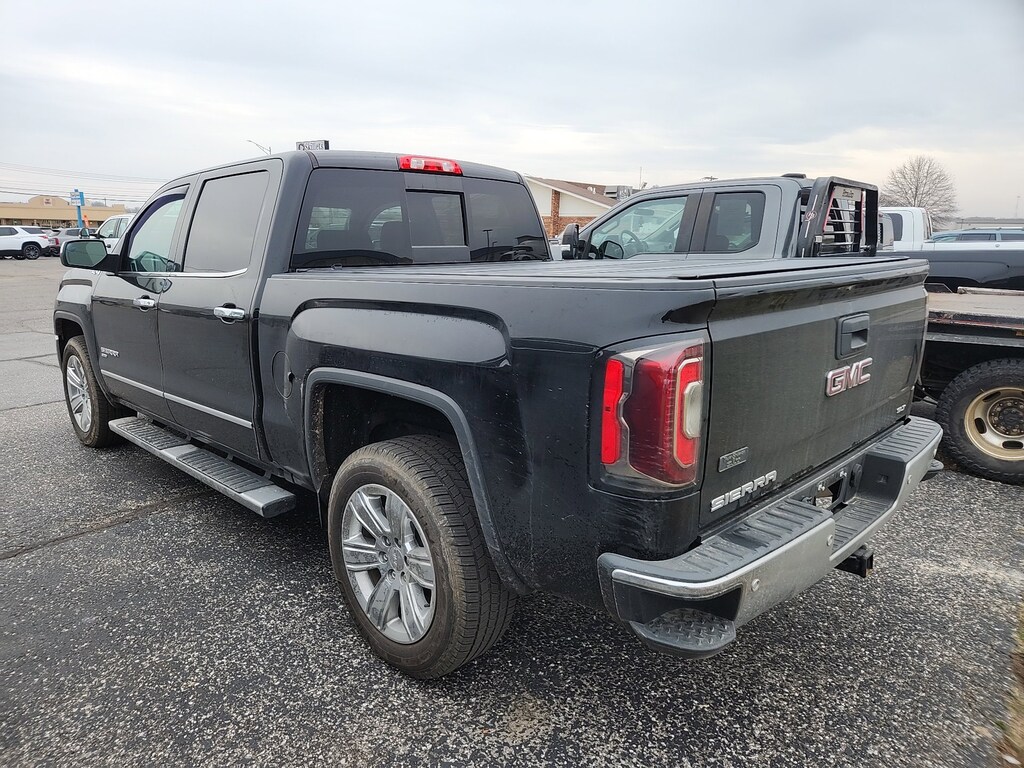 Used 2018 GMC Sierra 1500 SLT Truck