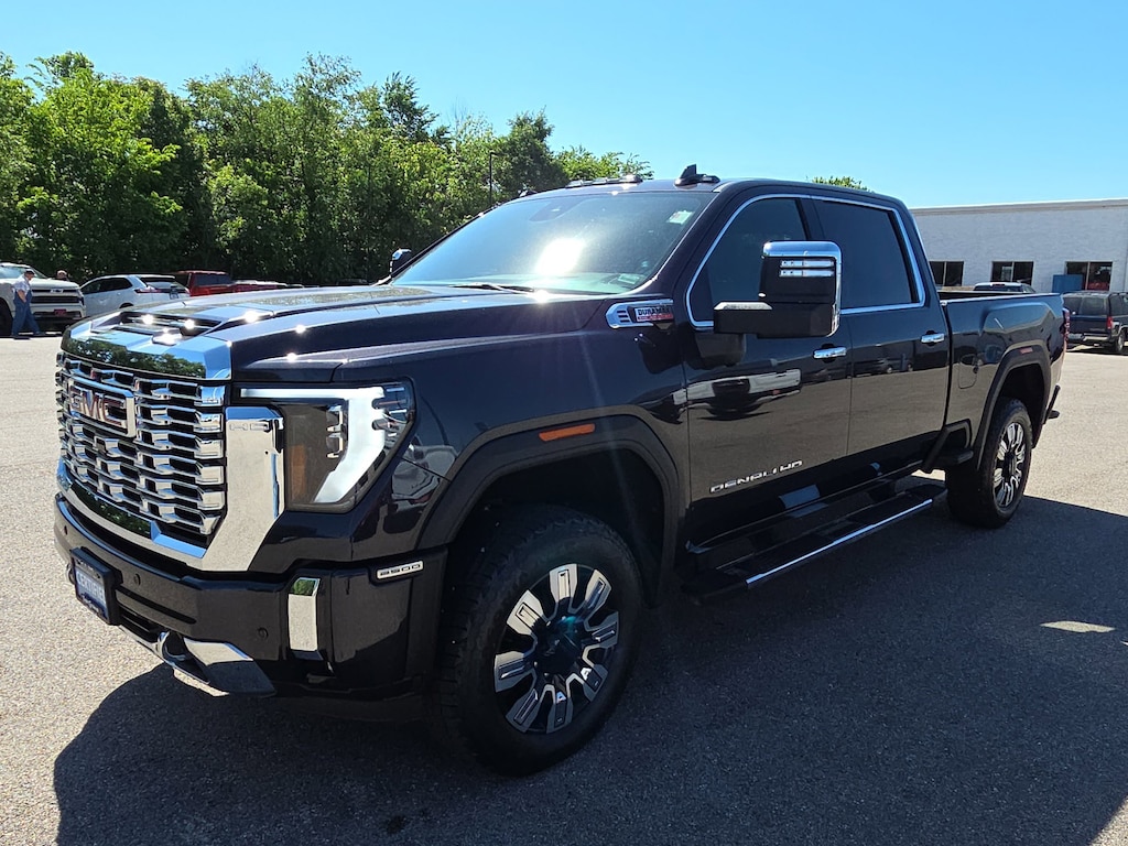 Used 2025 GMC Sierra 2500 HD Denali Truck