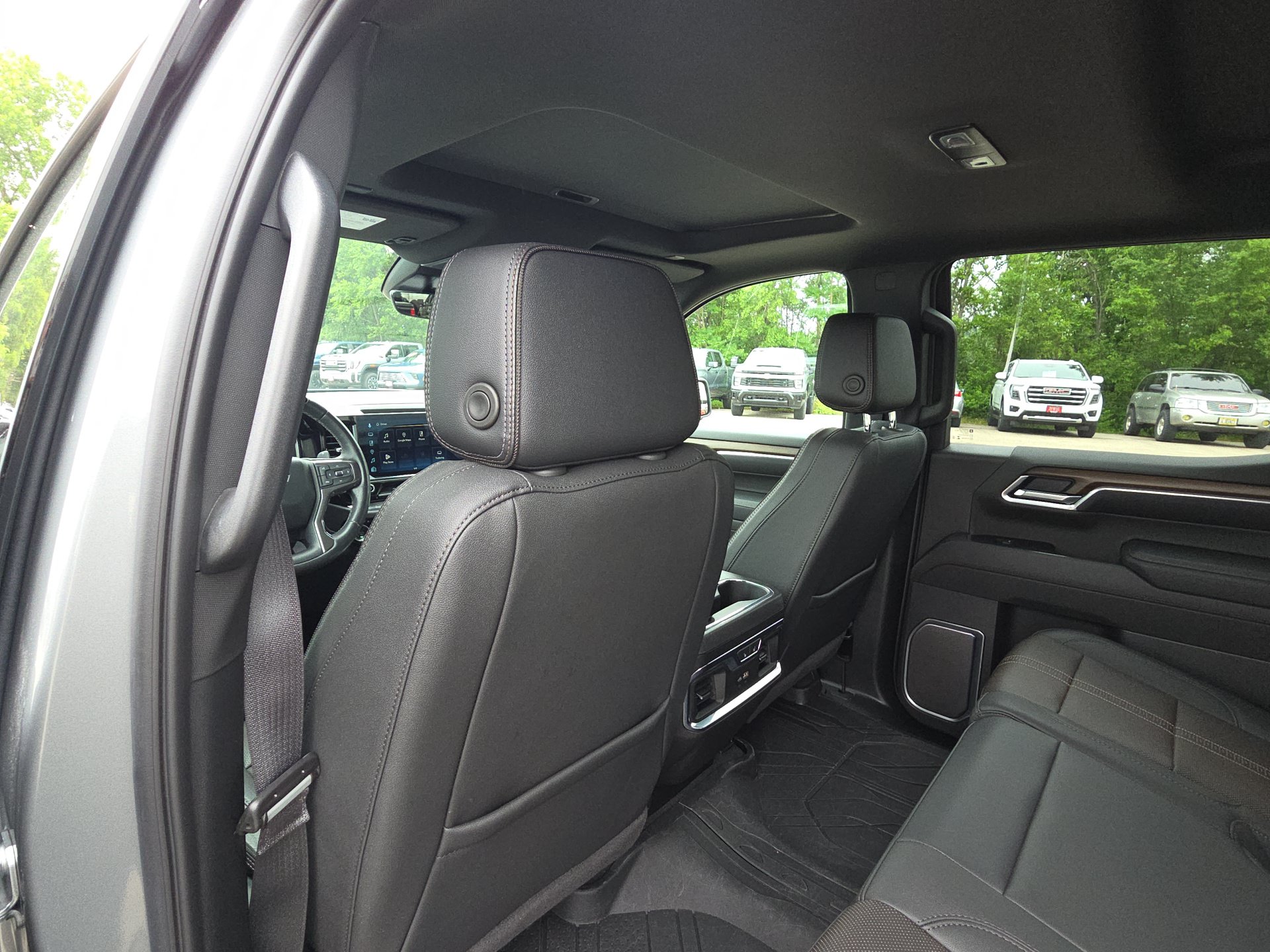 2025 Chevrolet Silverado 1500 High Country - Photo 28