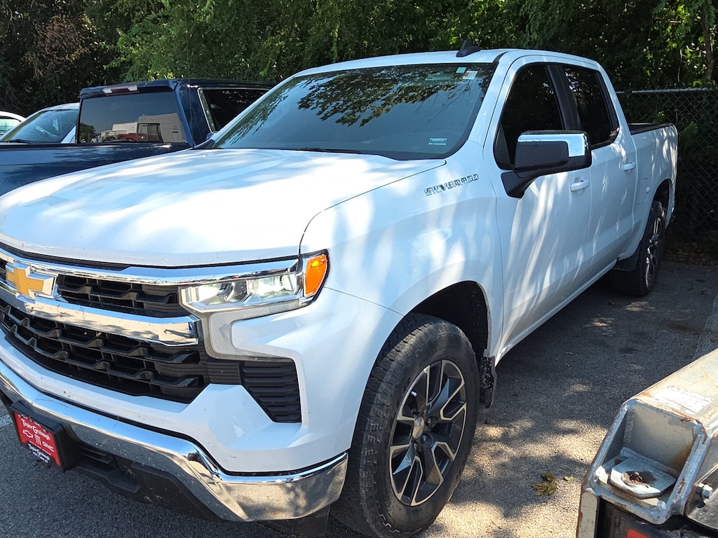 Used 2024 Chevrolet Silverado 1500 LT Truck