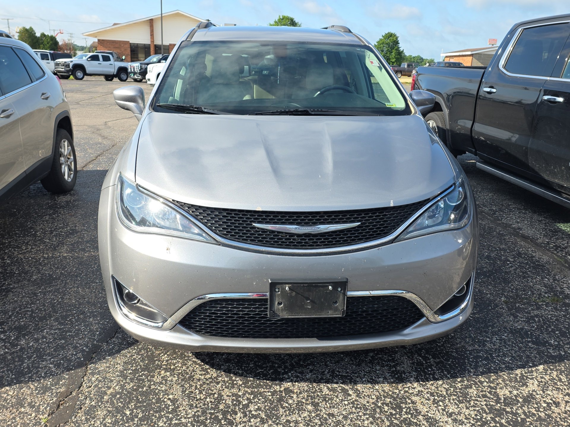 Used 2017 Chrysler Pacifica Touring-L with VIN 2C4RC1BG7HR541790 for sale in West Plains, MO
