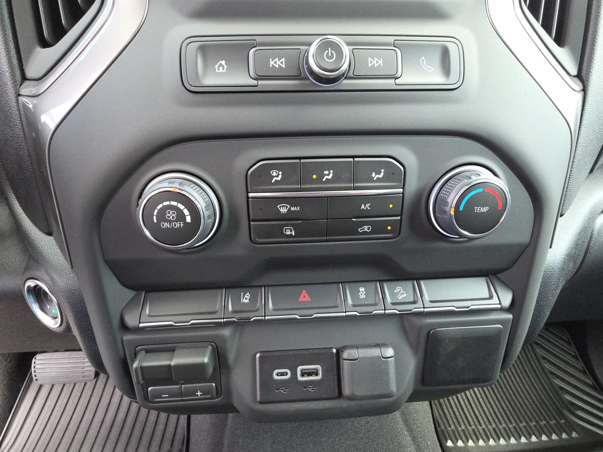 2026 Chevrolet Silverado 2500 HD Custom - Photo 23