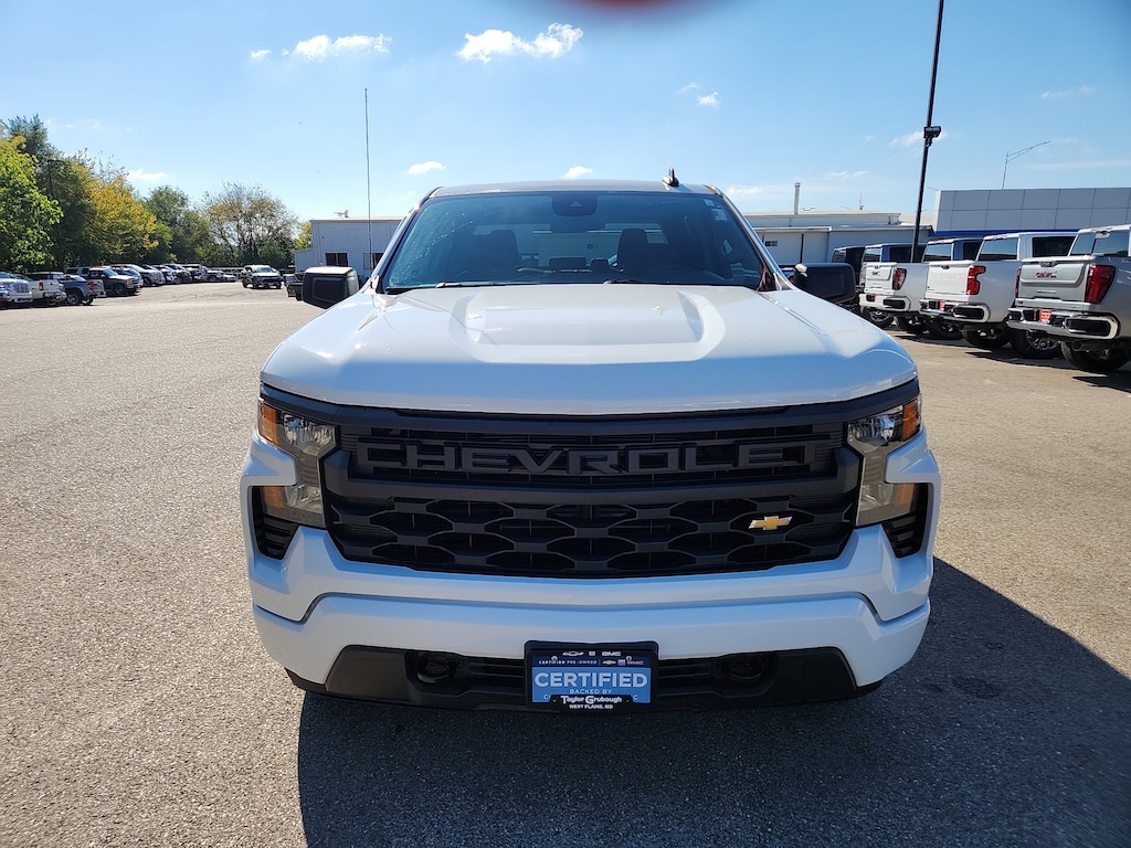 Used 2022 Chevrolet Silverado 1500 Custom Truck
