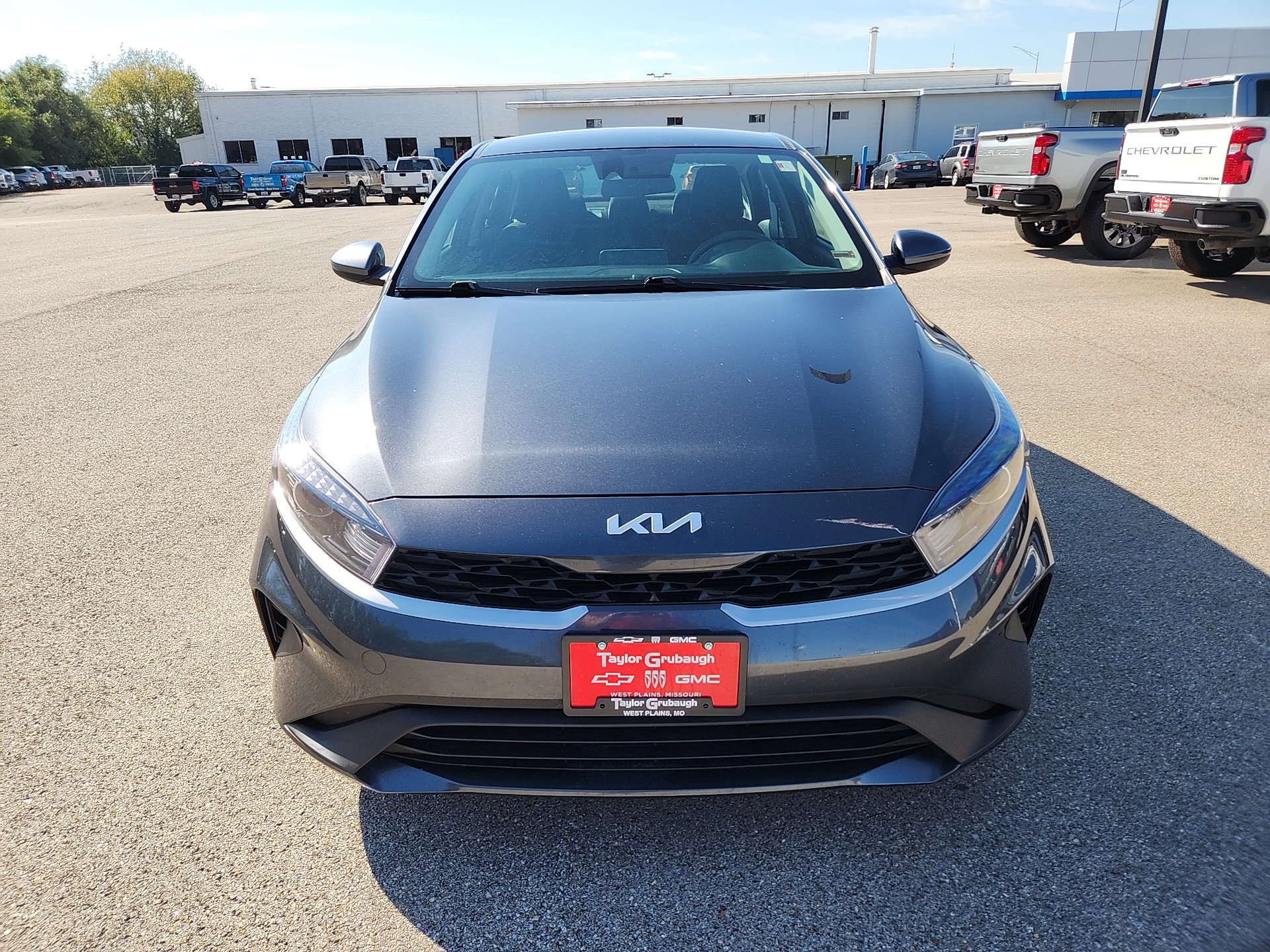 2024 Kia Forte LXS photo 3
