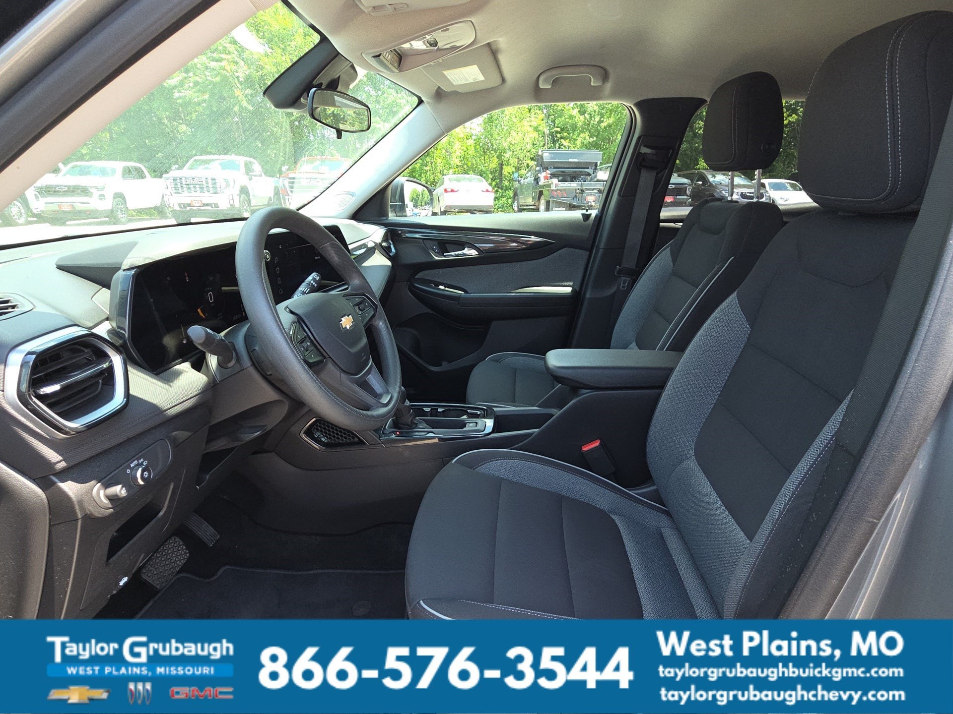 2024 Chevrolet TrailBlazer LS - Photo 15