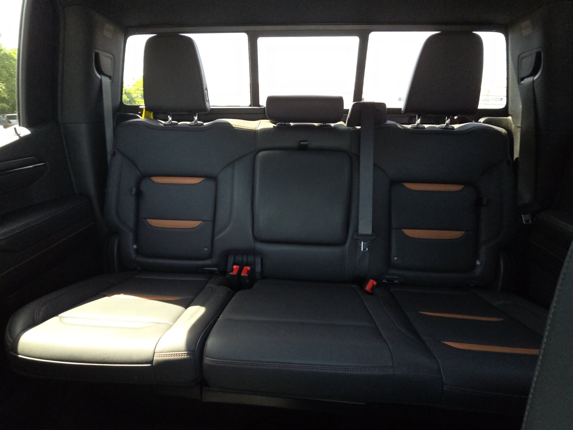 2024 GMC Sierra 1500 AT4 - Photo 27