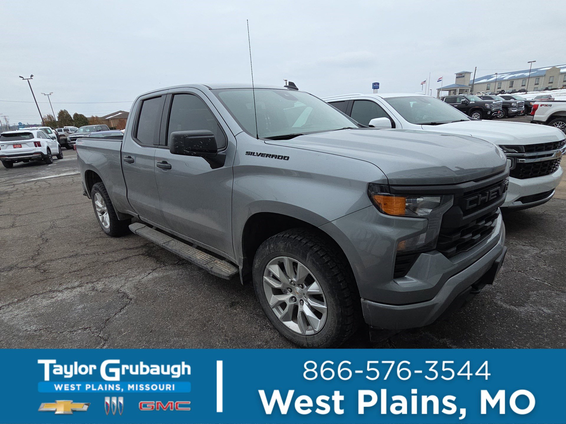 2023 Chevrolet Silverado 1500 Custom Double Cab 4WD