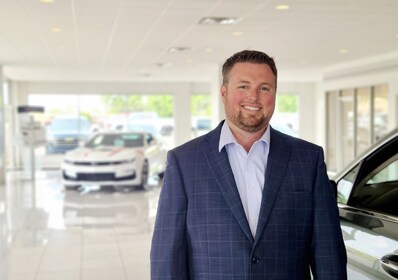 Staff member TAYLOR GRUBAUGH from ID_e91e10939835