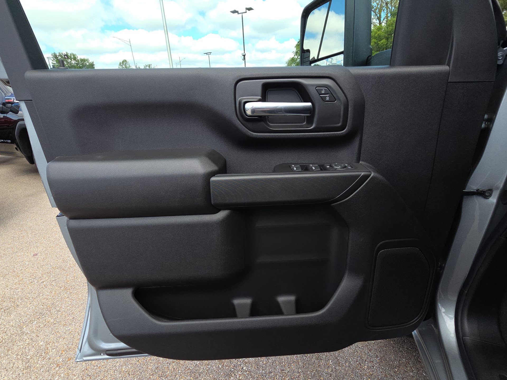 2026 Chevrolet Silverado 2500 HD Custom - Photo 13