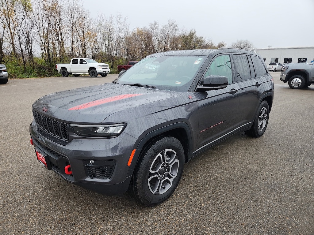 Used 2022 Jeep Grand Cherokee Trailhawk