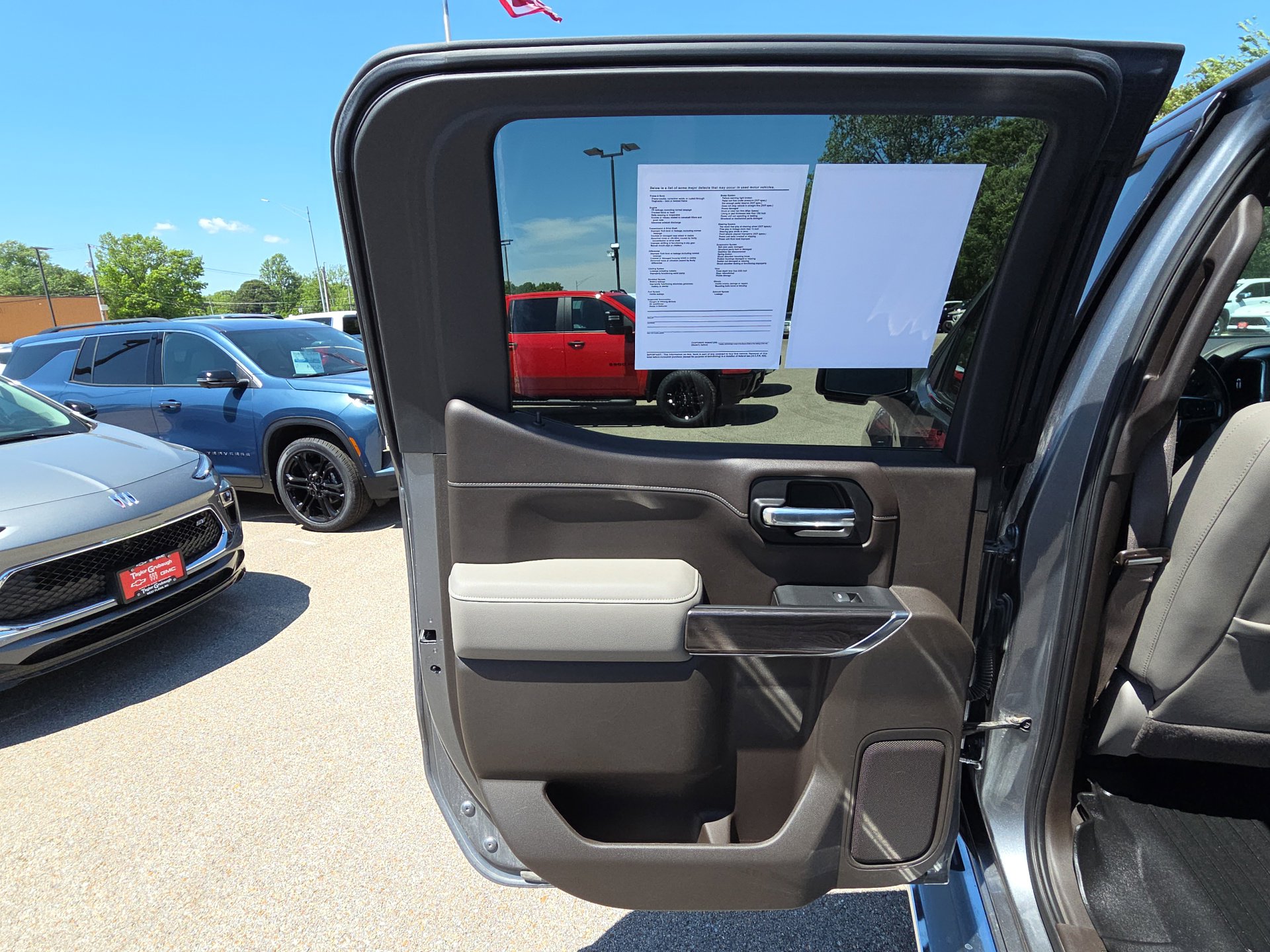 2021 Chevrolet Silverado 1500 LTZ - Photo 28