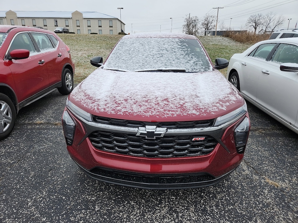 Used 2024 Chevrolet Trax 1RS SUV