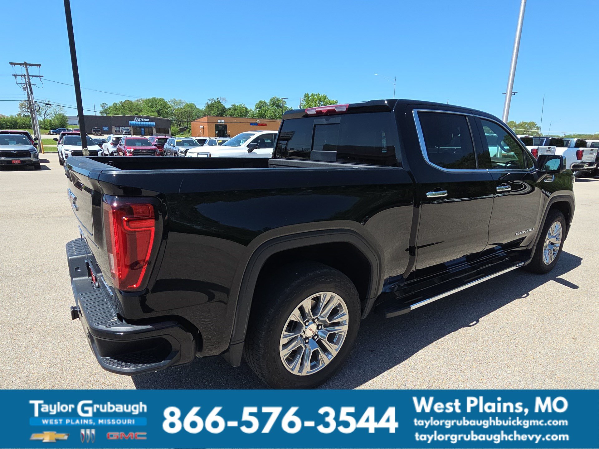 2025 GMC Sierra 1500 Denali - Photo 10