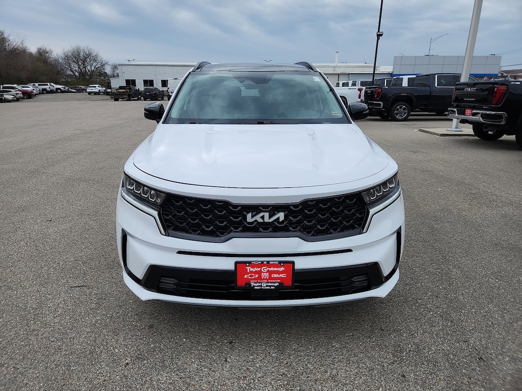 Used 2022 Kia Sorento EX