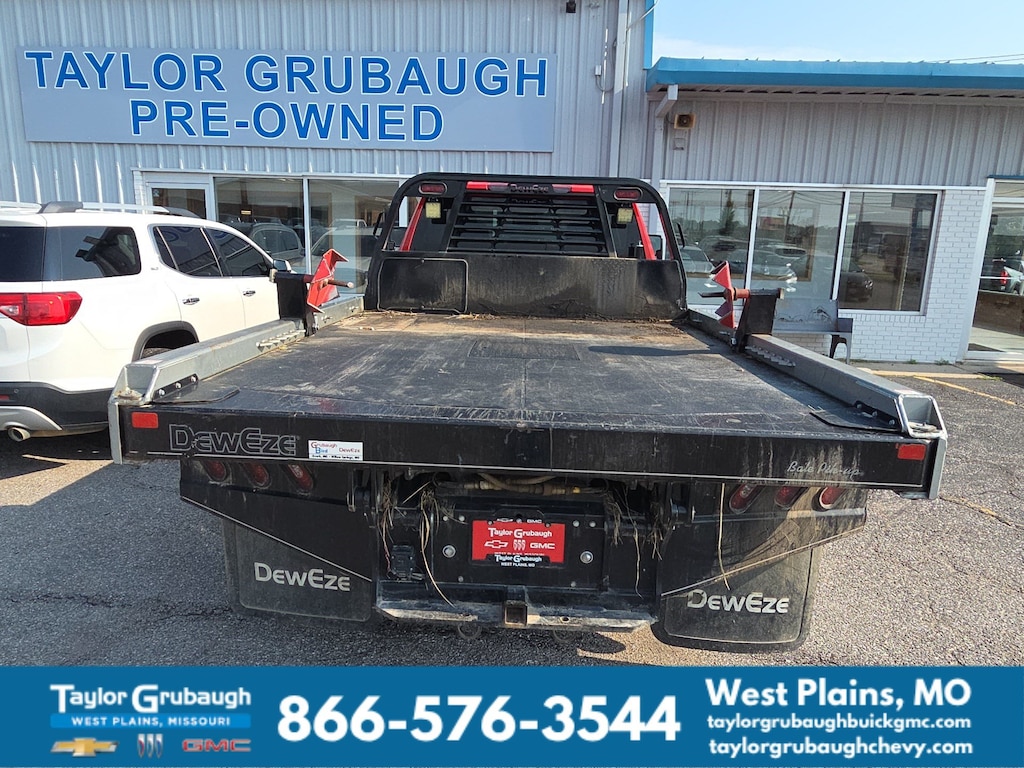 Used 2024 Chevrolet Silverado 3500 HD Chassis Cab LT Chassis Cab Truck
