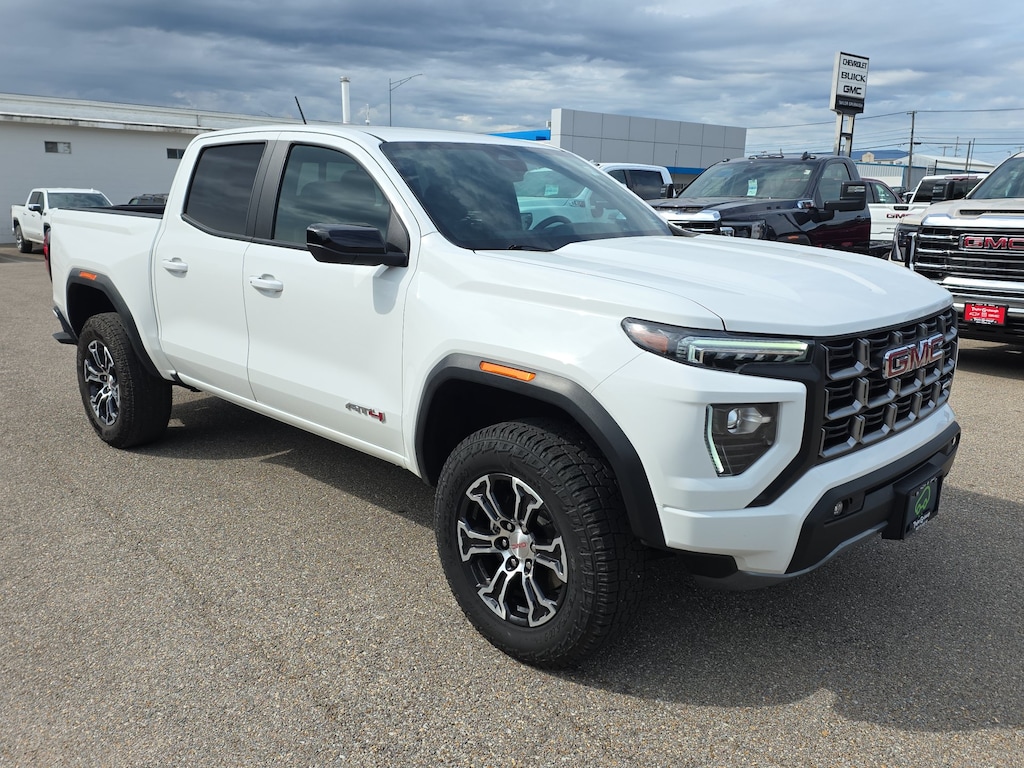 Used 2025 GMC Canyon AT4 Truck