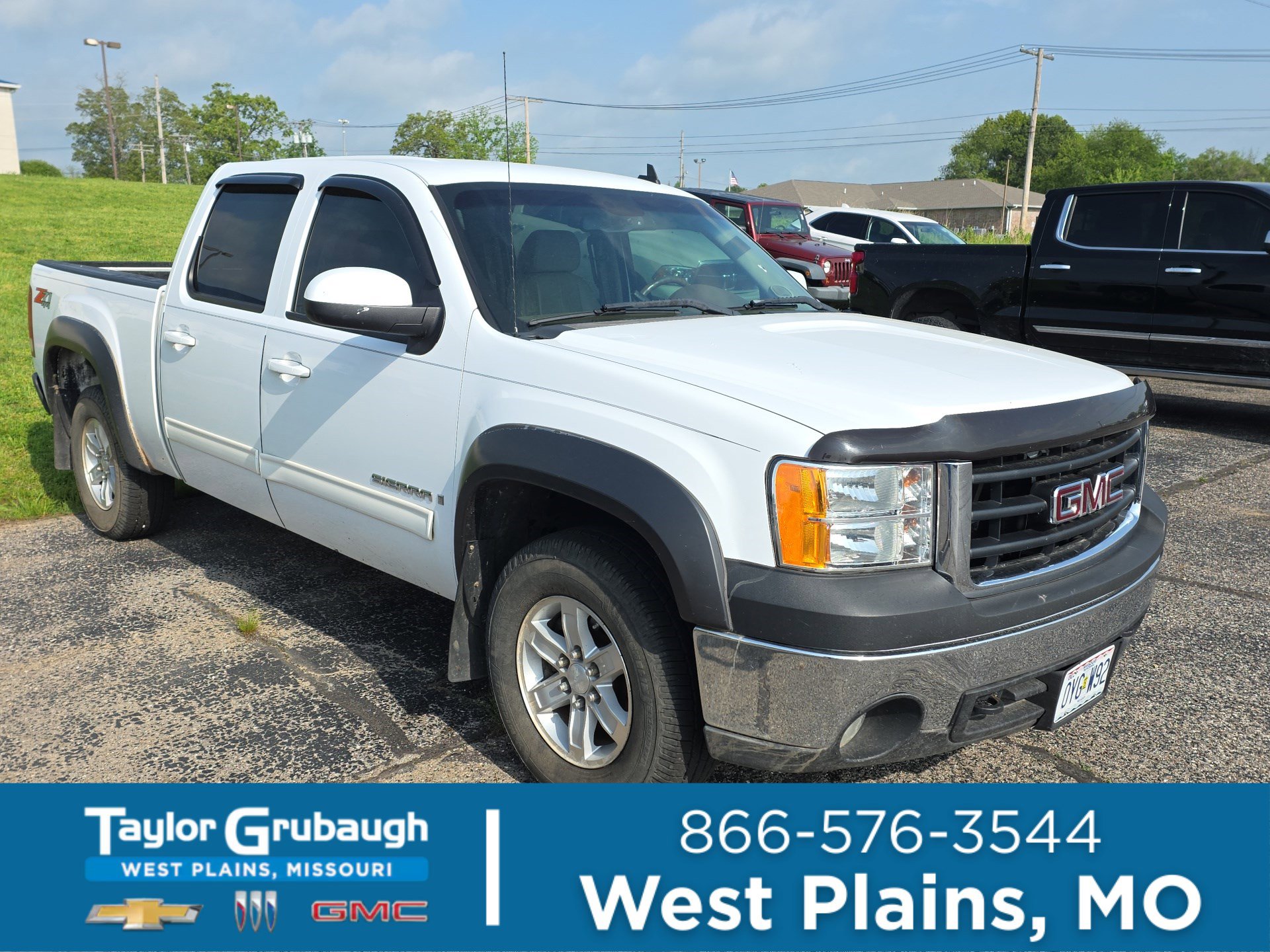 2008 GMC Sierra 4WD Crew Cab Work Truck SWB's photo